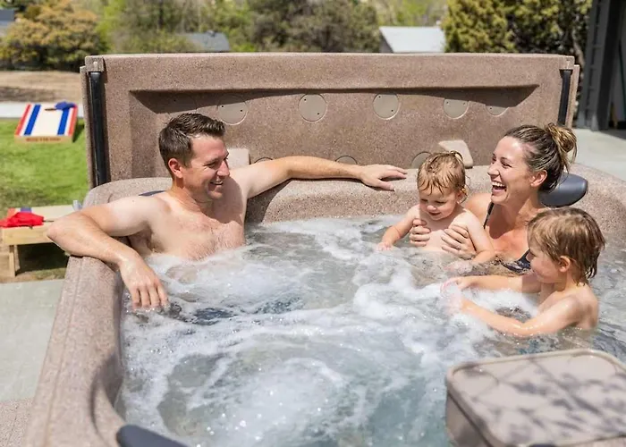 Holiday home The Sanctuary At Heights - Hot Tub - Gym